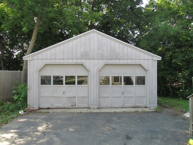 46 Caleb St, Portland, ME 04102 - photo 5