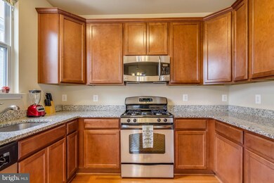 4801 Potomac Highlands Cir, Triangle, VA 22172 - photo 7