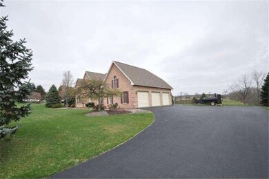 6059 Pond View Terrace, Bath, PA 18014 - photo 2