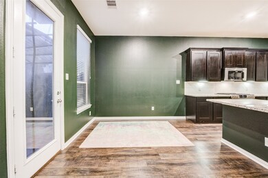 238 Garrison Dr, Houston, TX 77009 - photo 6