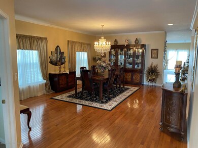 105 Freesia Ct, Holmdel, NJ 07733 - photo 2