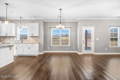 15-301 Weeping Willow Dr-15