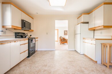 50 Thayer Bay Cir, Colchester, VT 05446 - photo 4