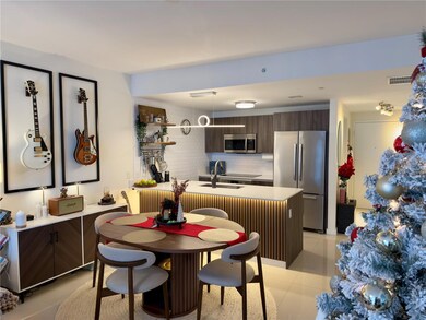 Aria on the Bay unit 2207, Miami, FL 33132 - photo 4