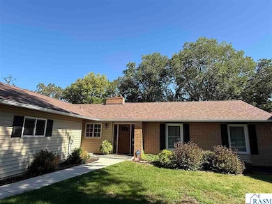 400 Monument St, New Ulm, MN 56073 - photo 5