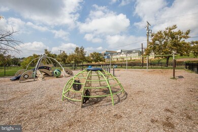 420 Woodcrest Dr SE unit A, Washington, DC 20032 - photo 5