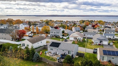 66 Bailey St, Fall River, MA 02724 - photo 4