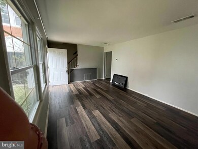 1736 Greentree Ct, Crofton, MD 21114 - photo 3