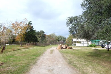 00 Noveno Dr, Brazoria, TX 77422 - photo 4