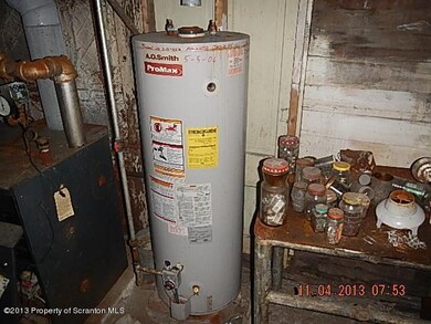 826 S Webster Ave, Scranton, PA 18505 - photo 5