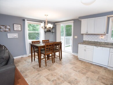 31 Burt St unit /29 Derry, Merrimack, NH 03054 - photo 2