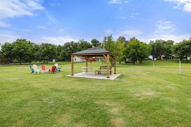 1828 Long Creek Ct, Granbury, TX 76049 - photo 5