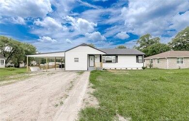 919 Monroe St, Charlestown, IN 47111 - photo 2