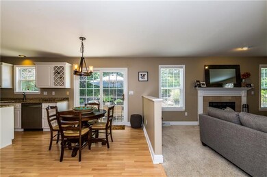 Open First Floor Plan...wander out from here to yo