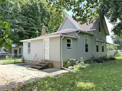 711 Crockett St, Covington, IN 47932 - photo 6