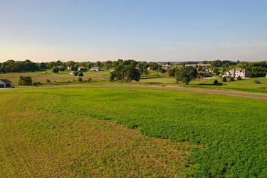 Lot 66 Drumlin Creek Ct, Columbus, WI 53925 - photo 4