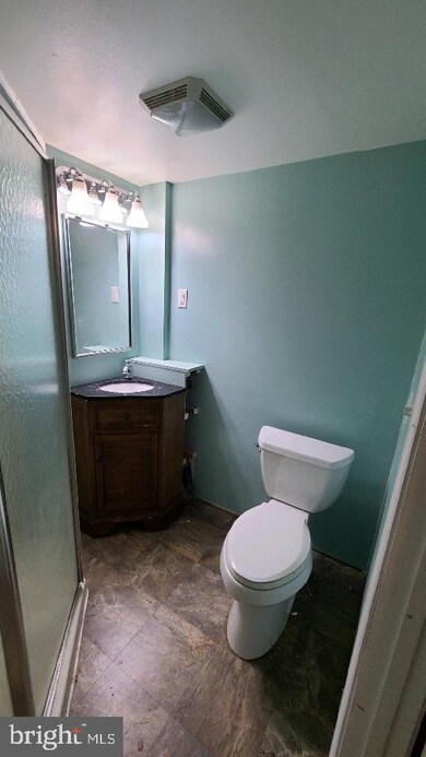 337 N Locust St, Hagerstown, MD 21740 - photo 7