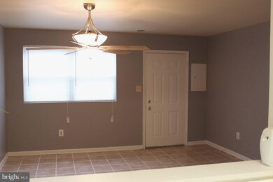1206 W Lafayette Ave unit 11, Baltimore, MD 21217 - photo 5
