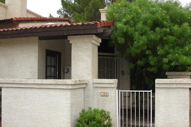 DSC09572