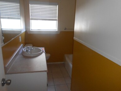 1305 Louisiana Ave, Tylertown, MS 39667 - photo 3