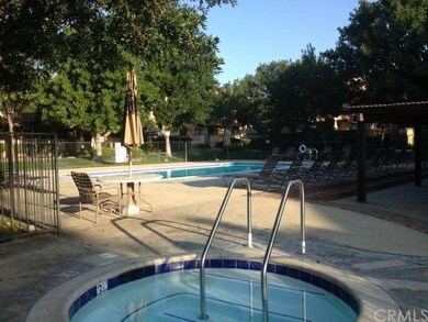 912 N Redding Way unit B, Upland, CA 91786 - photo 2