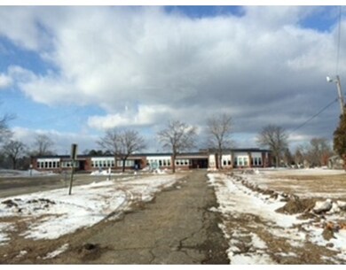 23 Griswold St unit 25, Turners Falls, MA 01376 - photo 5