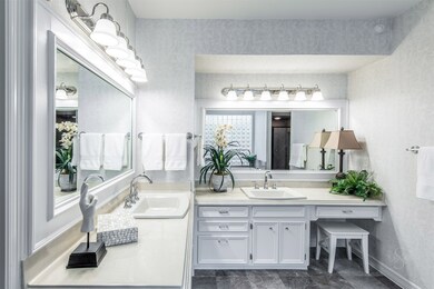 8612 Lanell Ln, Houston, TX 77055 - photo 5