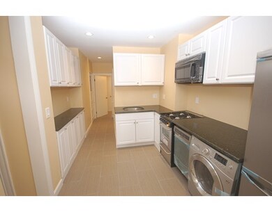 1880 Beacon St unit 5, Brookline, MA 02445 - photo 4
