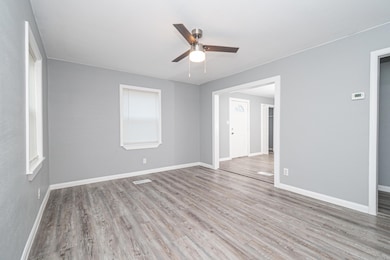 1421 Emmett St, El Dorado, AR 71730 - photo 3