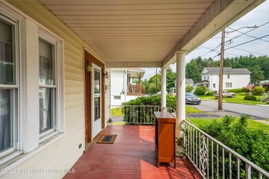 121 Vaughn St, Olyphant, PA 18447 - photo 5