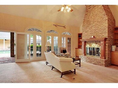 Den/Family/Great Room. Welcome to the two story de