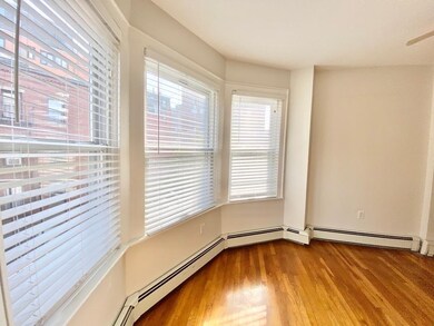242 North St unit 3, Boston, MA 02113 - photo 6