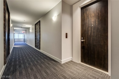 The Martin unit 1607, Las Vegas, NV 89103 - photo 2