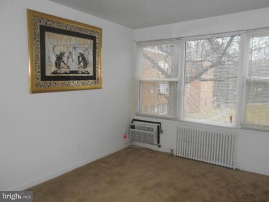 510 Ridge Rd SE unit 204, Washington, DC 20019 - photo 3