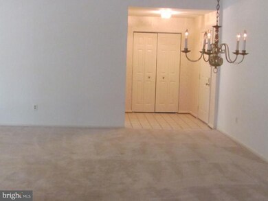 14208 Dove Creek Way unit 308, Sparks Glencoe, MD 21152 - photo 6