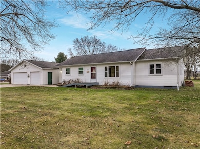 5217 E Hamilton Ave, Eau Claire, WI 54701 - photo 4