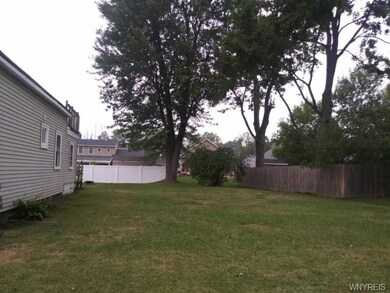 842 Lee Ave, North Tonawanda, NY 14120 - photo 6