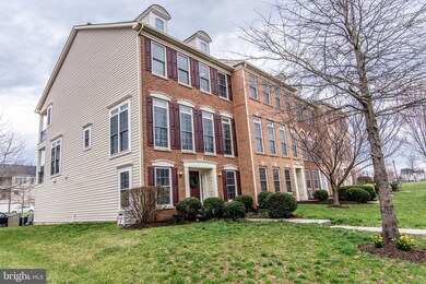 25785 Mews Terrace, Chantilly, VA 20152 - photo 3