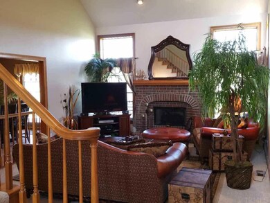 15533 Feighner Rd, Roanoke, IN 46783 - photo 5