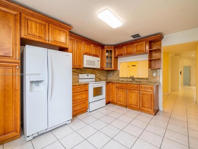 1731 SW 116th Way, Miramar, FL 33025 - photo 2