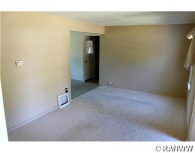 3259 Midway St, Eau Claire, WI 54703 - photo 5