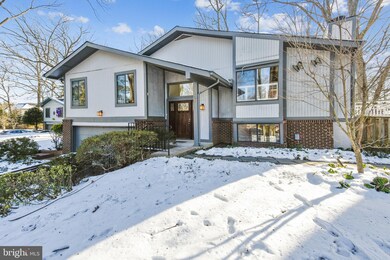 403 Troy Ct SE, Vienna, VA 22180 - photo 2