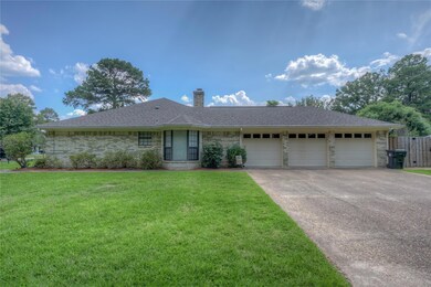 3 car side garage