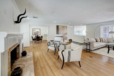 12134 Tara Dr, Houston, TX 77024 - photo 2