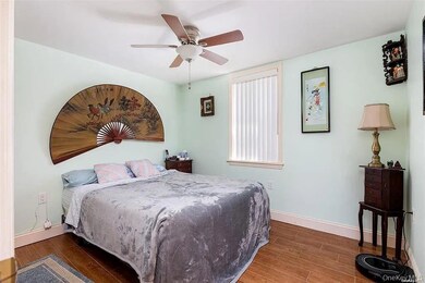 unlisted-address, Island Park, NY 11558 - photo 5