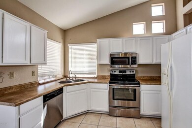 1220 E Harbor View Dr, Gilbert, AZ 85234 - photo 7