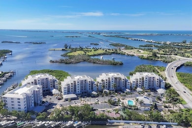 13313 Gasparilla Rd unit 202, Placida, FL 33946 - photo 5