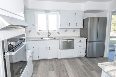 58 On the Green unit 60, Verbank, NY 12585 - photo 7