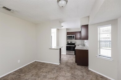 8805 Main St, North Richland Hills, TX 76182 - photo 6