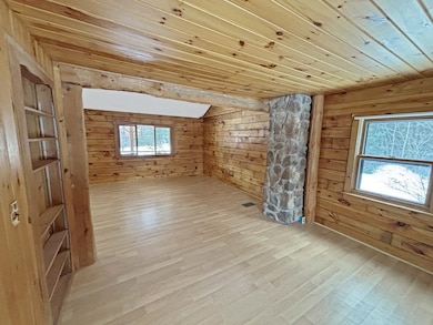 116 Little River Rd, Carroll, NH 03598 - photo 5